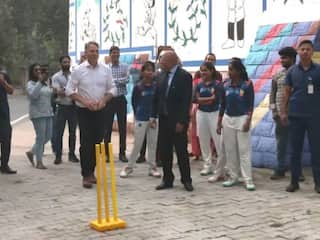 WATCH: Australian Dy PM Richard Marles Plays 'Gully Cricket' In Delhi After Australia Lifts World Cup