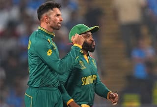 केशव महाराज के आते ही क्यों बजने लगता 'राम सिया राम'? दक्षिण अफ्रीकी खिलाड़ी ने खुद किया खुलासा