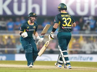 IND vs AUS: रुतुराज गायकवाड़ के शतक पर मैक्सवेल भारी, 5 विकेट से जीता ऑस्ट्रेलिया