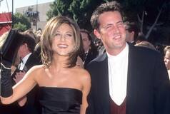 Matthew Perry's Death Leaves Jennifer Aniston Devastated, 'Struggling Most Acutely': Report