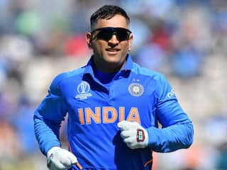 MS Dhoni का खुलासा- कैसे बांग्ला भाषा में बांग्लादेशी खिलाड़ियों को धूल चटा दी, देखें VIDEO