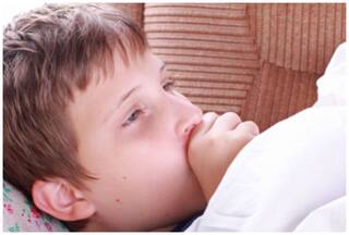 प्रदूषण और मौसम में बदलाव से कैसे बच्चों में बढ़ जाता है निमोनिया का खतरा?