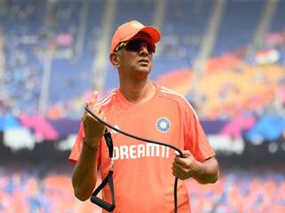 द्रविड़ और बीसीसीआई में हुई चर्चा, नया कोच लाना चाहता है बोर्ड, यह नाम है सबसे आगे