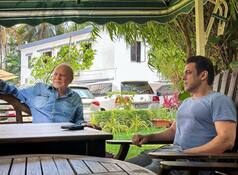 Salman Khan's Adorable Birthday Wish For His Father Salim Khan Wins Netizens' Hearts