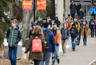 Foreign Students Say Canada Should Permanently Lift 20-Hour Work Cap