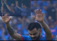 IND vs NZ: 50वां वनडे शतक बनाने के बाद विराट कोहली ने सचिन तेंदुलकर के आगे झुकाया सिर