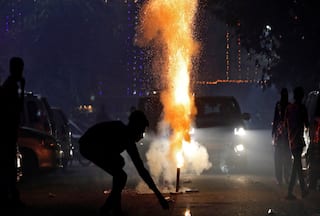 Delhi Police Takes Out Flag March in Busy Markets, Security Beefed-up in Kolkata Ahead of Kali Puja