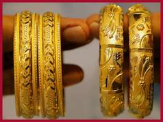 Gold Price Today, 23 May 2024: सोना 50 रुपये गिरकर 74,600 रुपये पर, चांदी 600 रुपये बढ़कर 95,000 रुपये के पार