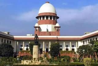 Supreme Court's Issues Notice To Centre Govt Over Kerala Govt's Plea Against Governor