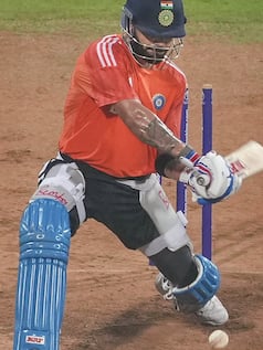 World Cup 2023, IND vs NZ: विराट कोहली बने लेफ्ट हैंडर, जानें क्या है पूरा मामला