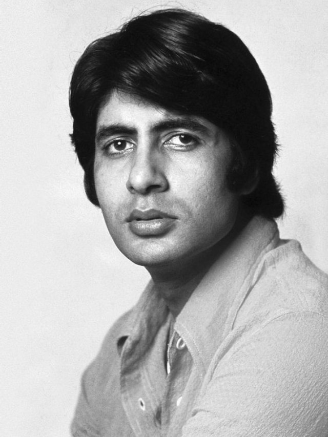 10 Iconic Dialogues Said By Legendary Actor Amitabh Bachchan