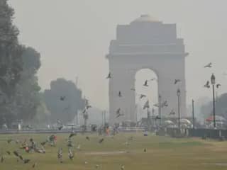 Delhi AQI Today: दिल्ली में प्रदूषण से हाल-बेहाल, जानिए आज कहां कितना है AQI