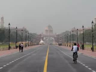 Delhi AQI: दिल्लीवालों के लिए गुड न्यूज! कम होने लगा AQI, जानें आज का हाल