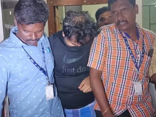 तमिलनाडु में ED अधिकारी की रिश्वतखोरी का भंडाफोड़, पुलिस ने 20 लाख रुपए रिश्वत लेते रंगे हाथ पकड़ा