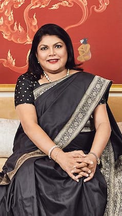 Falguni Nayar Educational Qualification, Early Life, Career