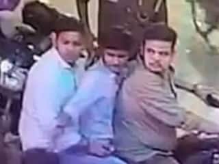 IIT बीएचयू की छात्रा से बंदूक दिखाकर गैंगरेप करने वाले 3 आरोपी गिरफ्तार, BJP IT सेल के मेंबर