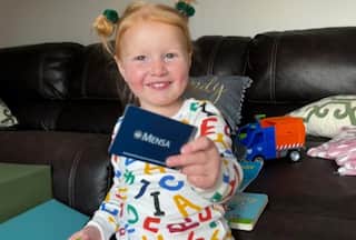 Meet Isla McNabb, 2-year-old, Who Won Guinness World Record For Being The Youngest Member of High IQ Society