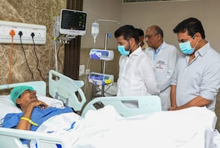 Video: Telangana CM Revanth Reddy Calls On KCR At Hospital