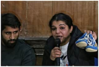 'Our Fight Was Not With Govt', Says Sakshi Malik After Sports Ministry Suspends Newly-Elected WFI Body