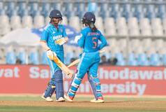 IND-W Vs AUS-W, 1st ODI: India Eves Suffer Crushing Six-Wicket Defeat Against Australia