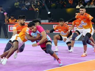 Pro Kabaddi League: असलम इनामदार की अगुवाई में पुणेरी पलटन ने डिफेंडिंग चैंपियन जयपुर पिंक पैंथर्स को 37-33 से पटका