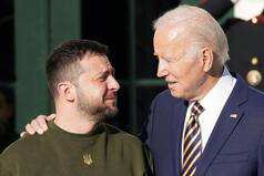 Zelenskyy at G7 Summit Says Security Agreement With US is Bridge to Ukraine's NATO Membership