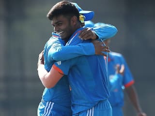 राज लिम्बानी की तूफानी गेंदबाजी से नेपाल पस्त, भारत अंडर-19 एशिया कप के सेमीफाइनल में