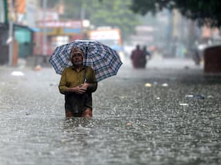 Tamil Nadu Rain Alert: तमिलनाडु के इन इलाकों में अगले 2 दिन होगी भयंकर बारिश, IMD ने जारी किया अलर्ट