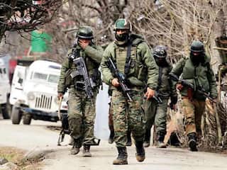 Jammu-Kashmir: बारामूला में रिटायर्ड ASP की हत्या, अजान देते समय हुआ आतंकी हमला