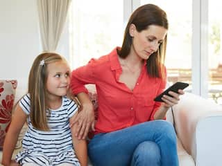 Vivo Survey: केवल 51% पुरुष और 43% महिलाएं ही अपने बच्चों को दे रहे हैं दो घंटे का समय