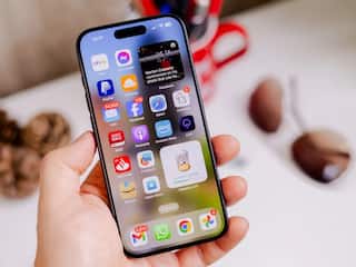 iPhone 15 को 40000 से कम दाम में खरीदने का मौका, टूट पड़े ग्राहक