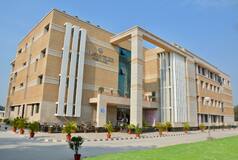 Ramanujan College Says Teachers' Presence For 'Course' on Gita Not Mandatory