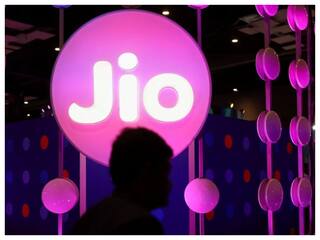 Jio Happy New Year 2024 ऑफर ने लूटा यूजर्स का दिल, मिल रही 24 दिनों की एक्स्ट्रा वैलिडिटी