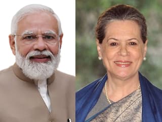 Sonia Gandhi Birthday: सोनिया गांधी आज मना रहीं 77वां जन्मदिन, PM मोदी ने दी बधाई