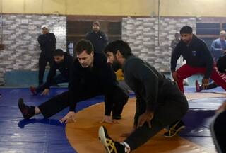 Bajre Ki Roti, Saag & Exercise: Rahul Gandhi Makes Impromptu 'Akhara' Visit In Haryana Amid WFI Row