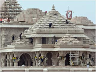 Ayodhya Ram Mandir: राम मंदिर में रामलला की प्राण प्रतिष्ठा पर 22 जनवरी को पूरे देश में रहेगी आधे दिन की छुट्टी, सरकार का ऐलान