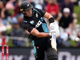 NZ vs PAK: 16 छक्के और 5 चौके....; फिन एलन के तूफानी शतक में उड़ा पाकिस्तान, न्यूजीलैंड ने जीती T20I सीरीज