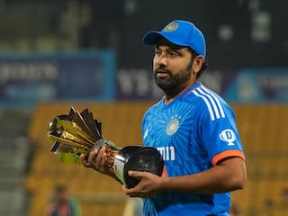 IND Vs AFG: रोहित शर्मा ने रचा इतिहास, MS Dhoni को पीछे छोड़ वर्ल्ड रिकॉर्ड की बराबरी की