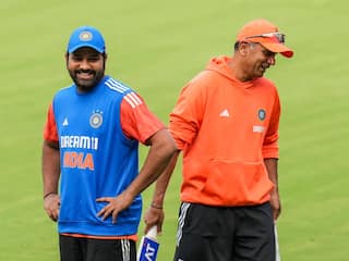 'नरेंद्र मोदी', 'अमित शाह', धोनी-तेंदुलकर',...टीम इंडिया के हेड कोच के लिए BCCI को मिले 3000 आवेदन