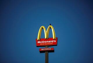 Meet Dot Sharp, 84- Year-Old Worker Who Retired From McDonald's After 45 Years Long Service - Here is Her Story