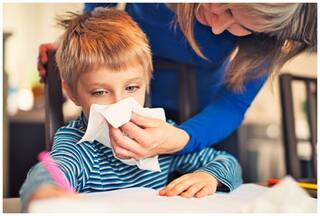 नहीं सही हो रहा है बच्चे का सर्दी-जुकाम, अपनाएं ये घरेलू नुस्खे, फटाफट मिलेगा आराम