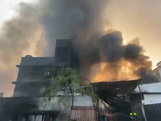 नवी मुंबई की एक कैमिकल फैक्टरी में लगी भीषण आग, फायर ब्रिगेड मौके पर पहुंची