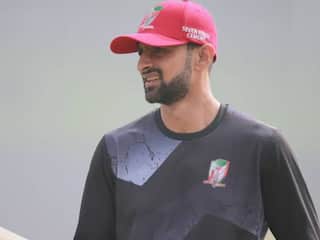 Shoaib Malik: सानिया मिर्जा से अलग होकर तीसरी शादी करने वाले शोएब मलिक की मुश्किलें बढ़ीं, BPL ने लीग से निकाला