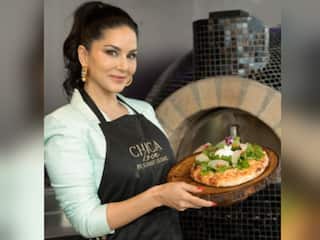 Sunny Leone ने नोएडा में खोला खुद का रेस्टोरेंट, जानिए और किन-किन बिजनेस से पैसा कमा रहीं एक्ट्रेस