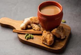Jaggery Tea in Winter: Discover 6 Advantages of Sipping Gud ki Chai