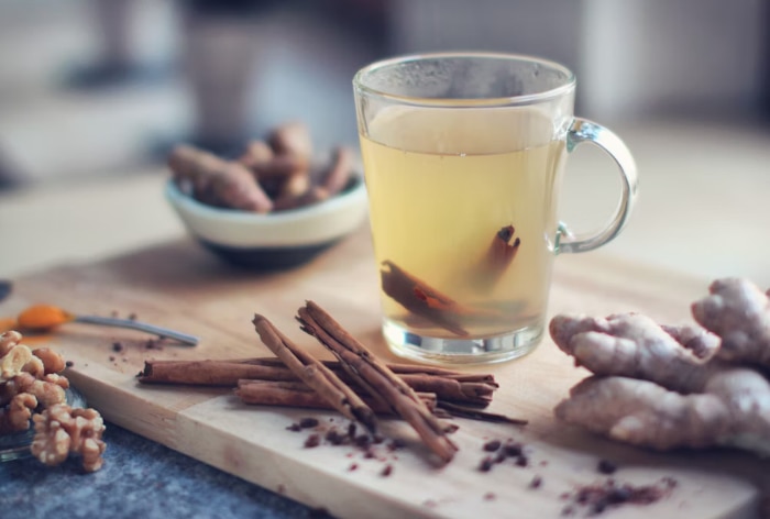 Ginger Water Benefits: Weight Loss to Blood Sugar Control, 5 Reason to Start Your Day With Adrak ka Paani