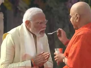 कांग्रेस नेता ने जताया PM मोदी के व्रत पर शक, बोले कोई भी इंसान 11 दिन तक व्रत नहीं रख सकता