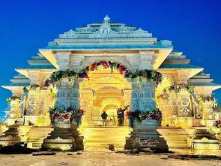 Ayodhya Ram Temple Ceremony: कैसे पहुंचें अयोध्या जान लीजिए? रामलला की हुई प्राण प्रतिष्ठा