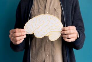 Brain Health: 7 Ways to Keep Cognitive Functions Active and Reduce Memory Loss Symptoms at 60
