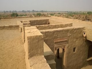 रहस्यमय जगह देखनी है तो कुलधारा जाइए, श्राप के कारण खाली हो गया था यह गांव